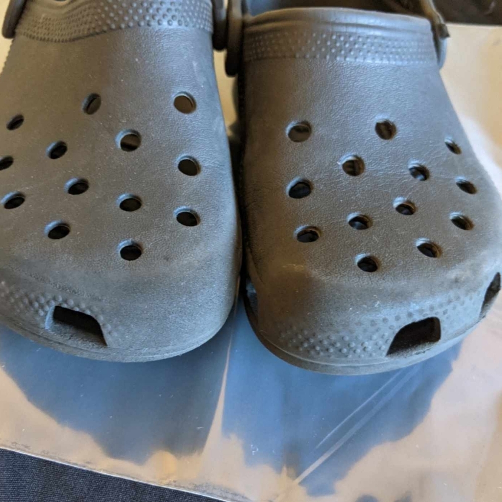Black Crocs